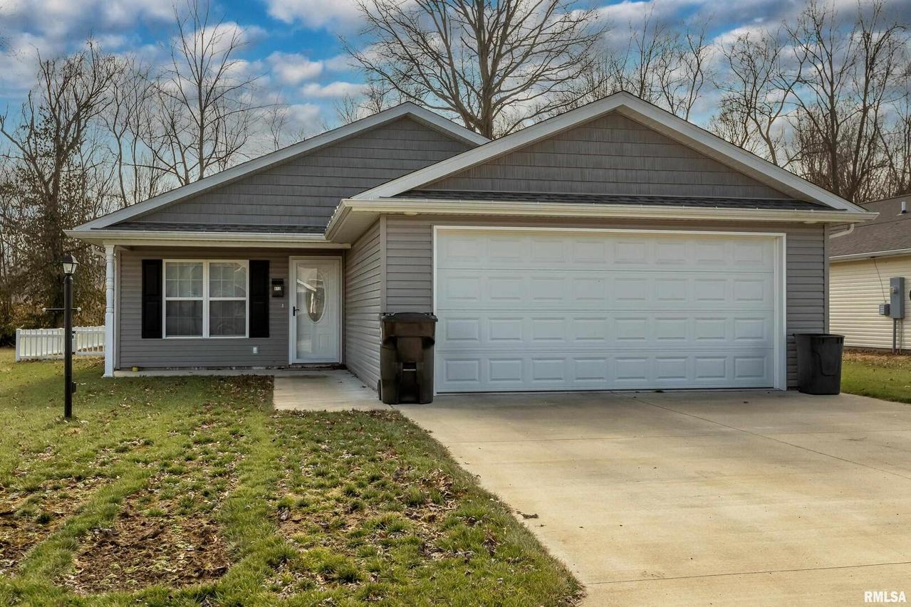 813 W Lexington St., Marion, IL 62959