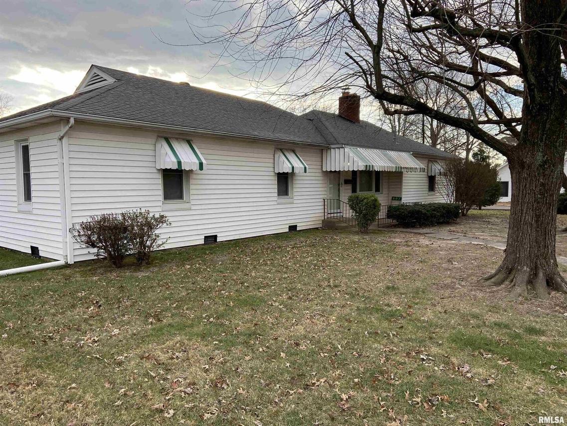 607 S Carbon St., Marion, IL 62959