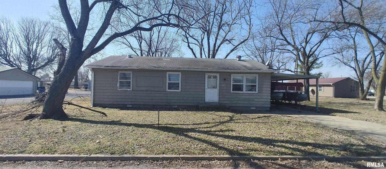 47 Chickasaw Dr., Mcclure, IL 62957