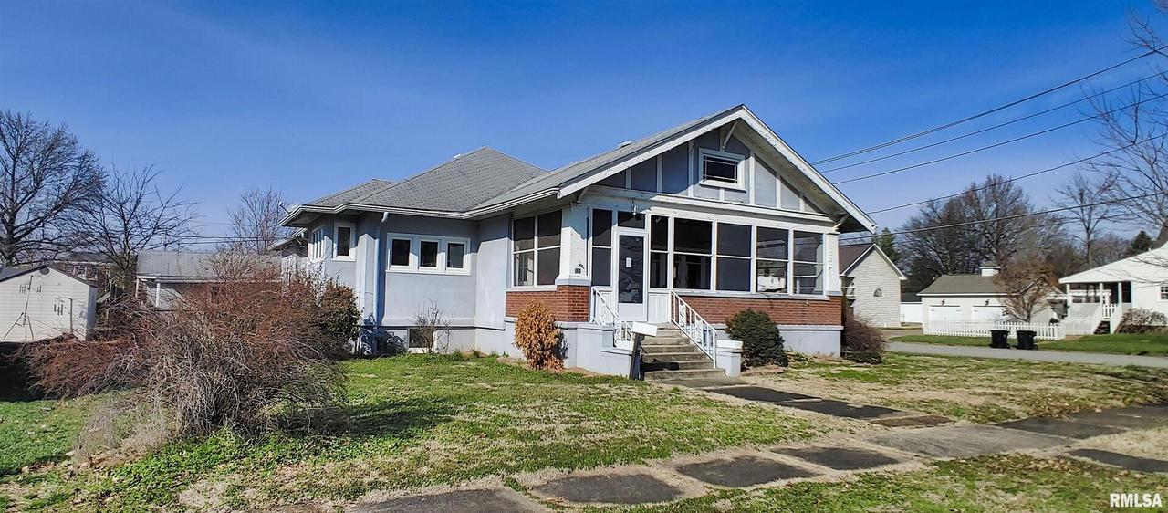 321 Girard St., Metropolis, IL 62960