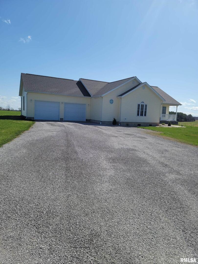 1280 Wolf Creek Rd., Goreville, IL 62939