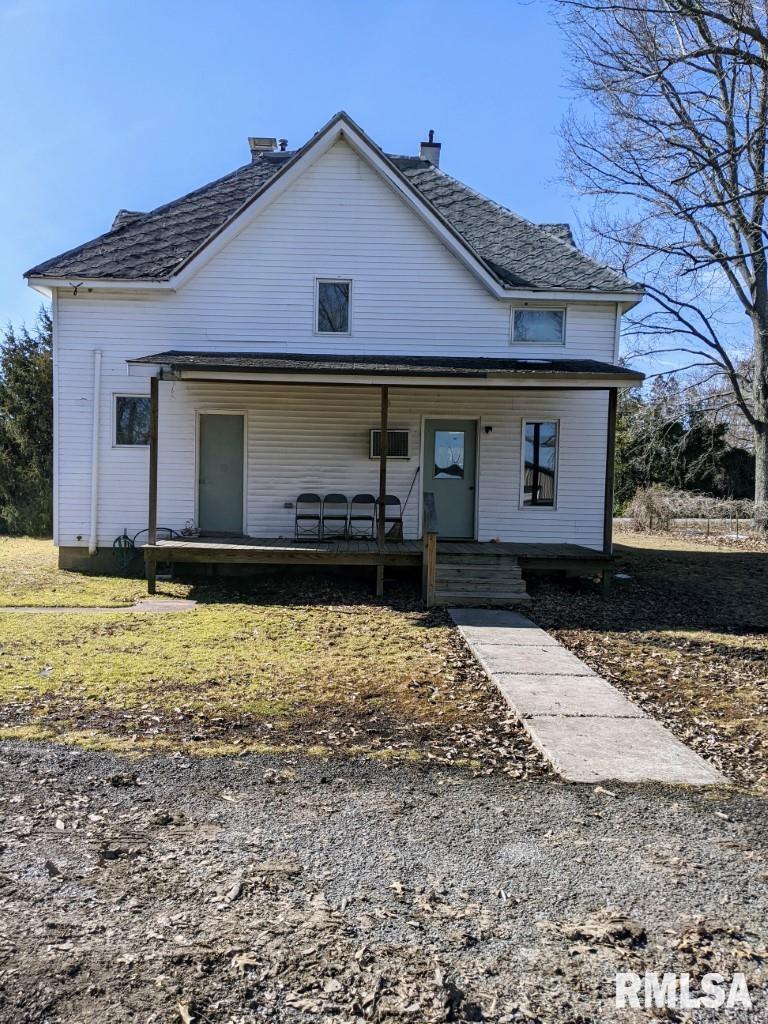 102 Links St., Ewing, IL 62836