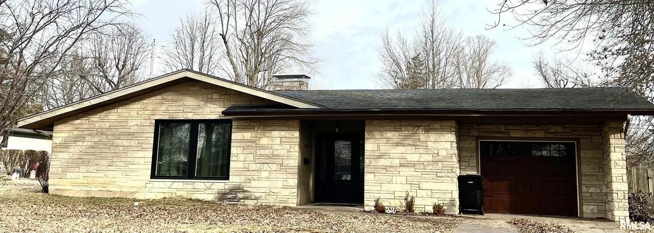 1702 Julianne Dr., Marion, IL 62959