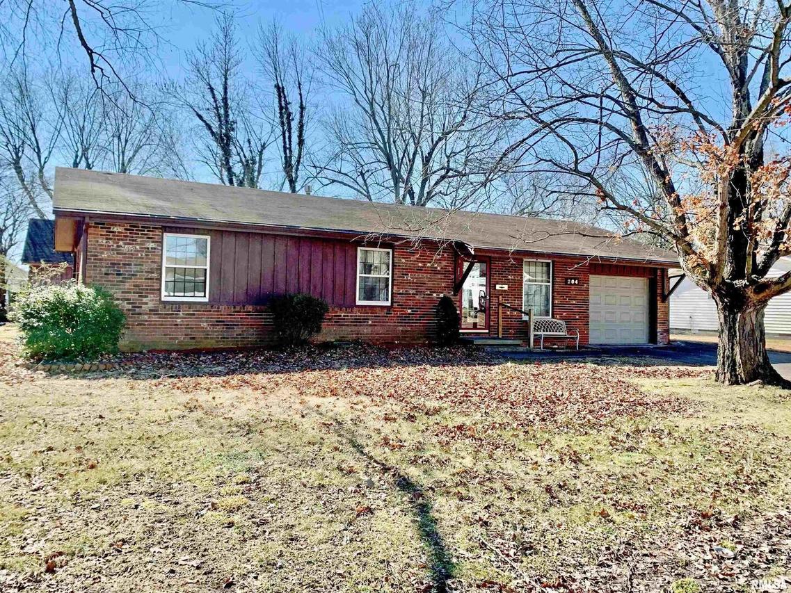 204 Dorris Dr., Metropolis, IL 62960