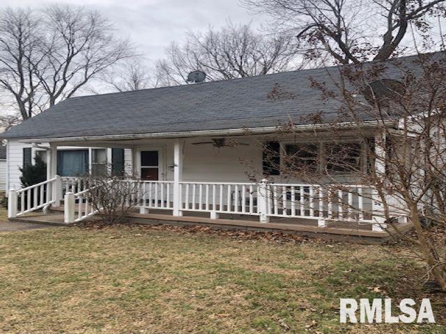 411 S Jackson St., Carterville, IL 62918