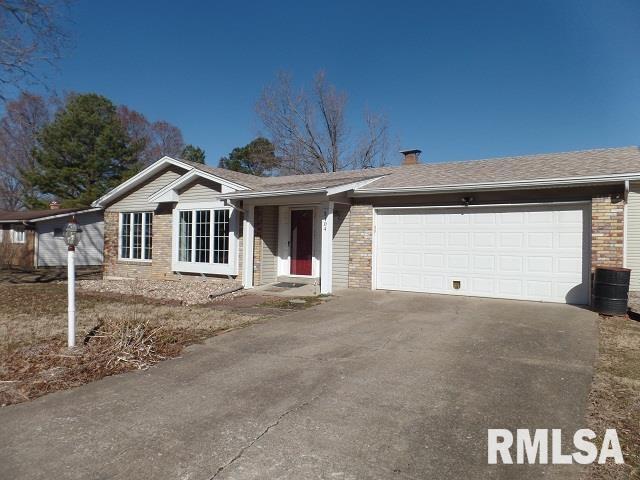 3104 Woodlawn Pl., Marion, IL 62959