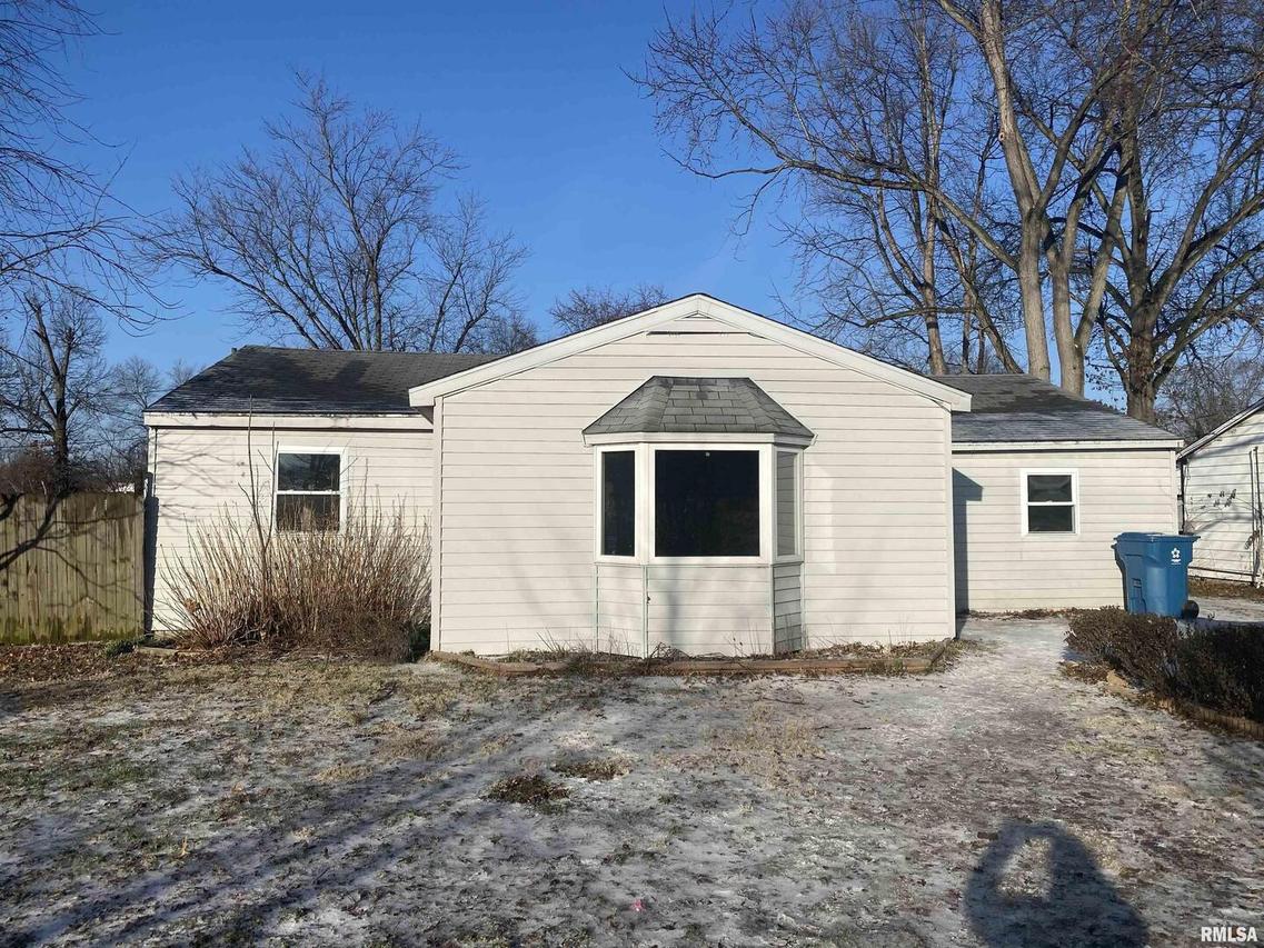 2021 S Brownsville Rd., Mt Vernon, IL 62864