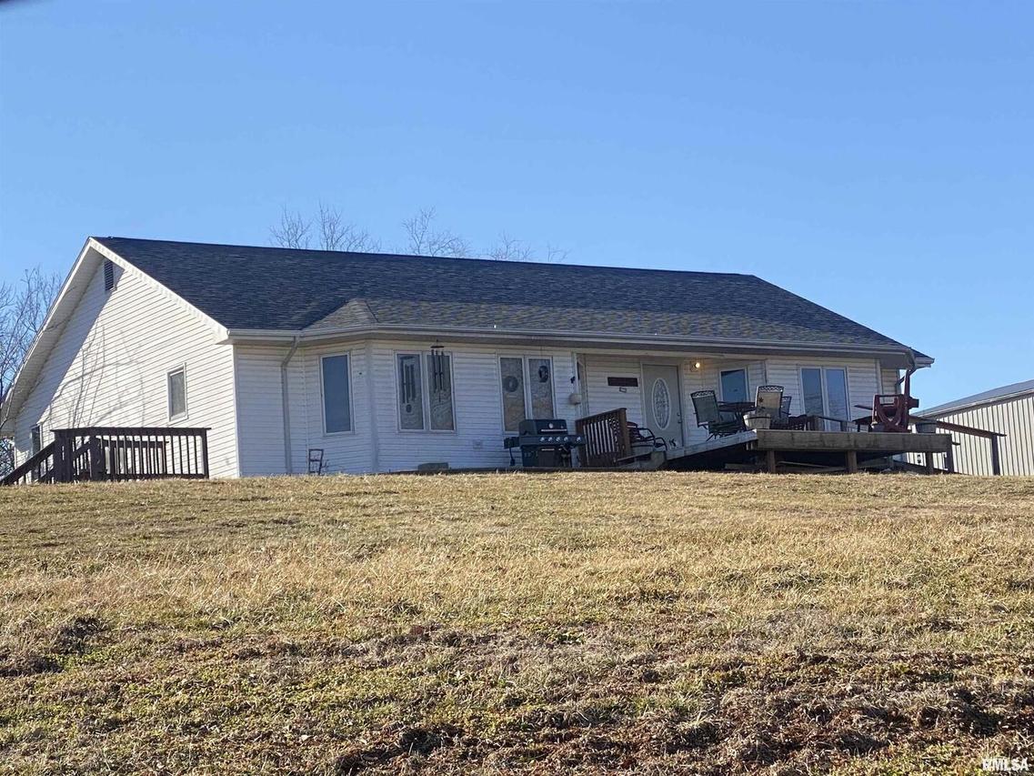 11387 Hickory Ridge Rd., Murphysboro, IL 62966