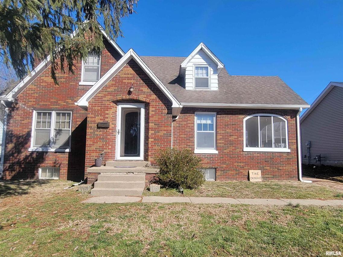 826 Pace Ave., Mt Vernon, IL 62864