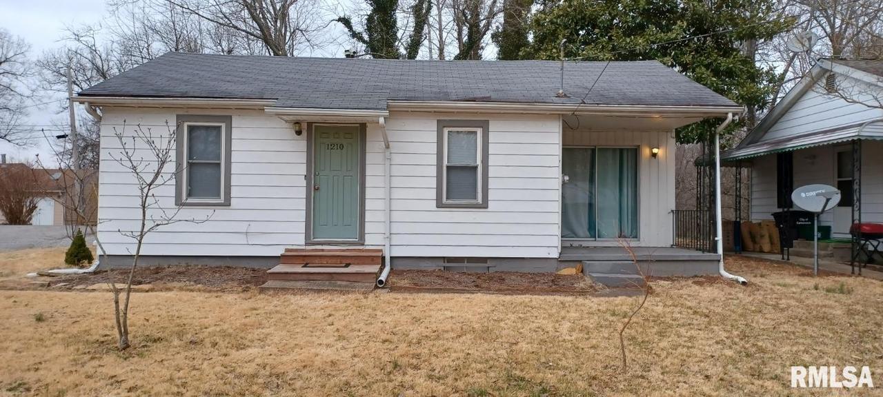 1210 W North St., Carbondale, IL 62901