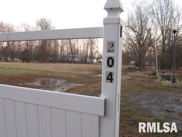 204 W Clay St., Herrin, IL 62948