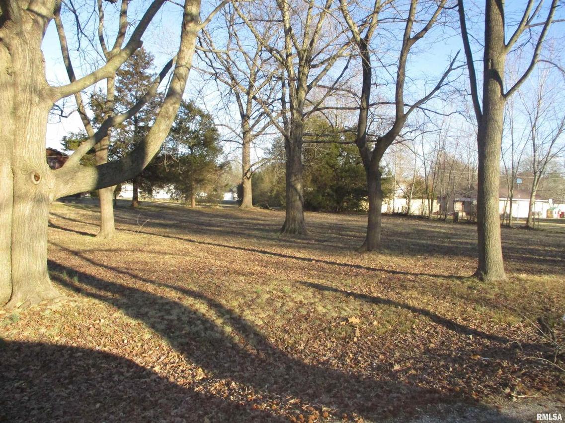 608 N Brown St., Benton, IL 62812