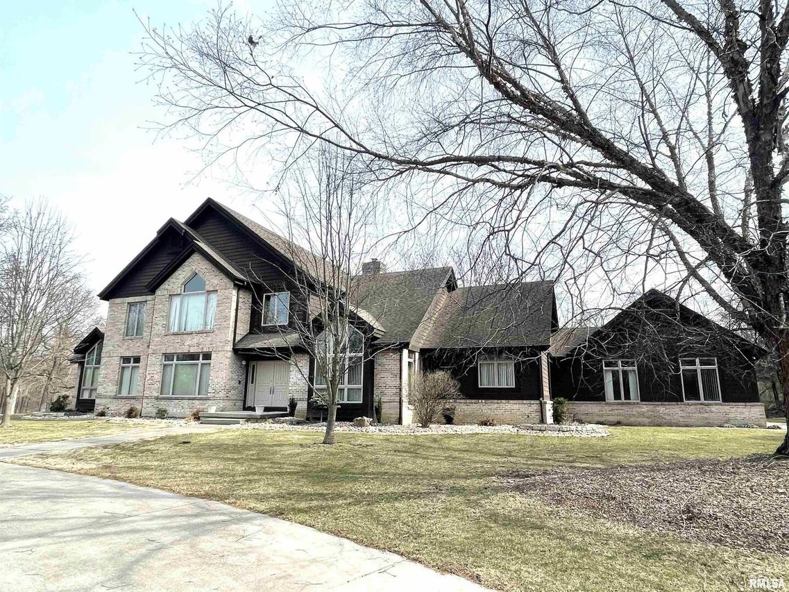 1520 Woods Ln., Centralia, IL 62801