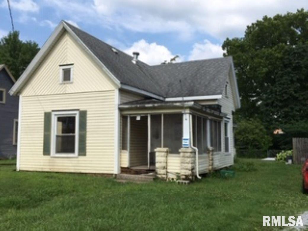 107 N Springer St., Carbondale, IL 62901