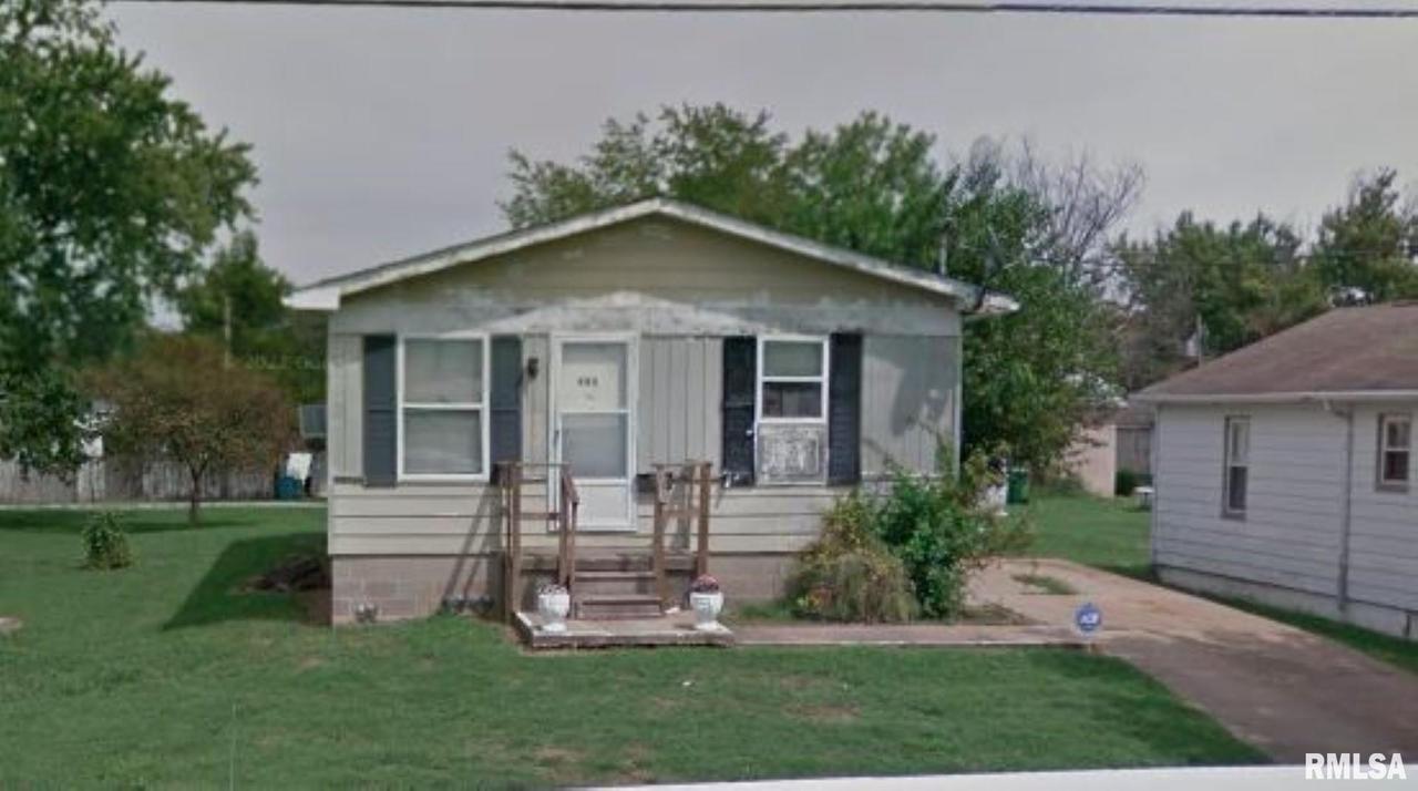 608 N 17th St., Murphysboro, IL 62966