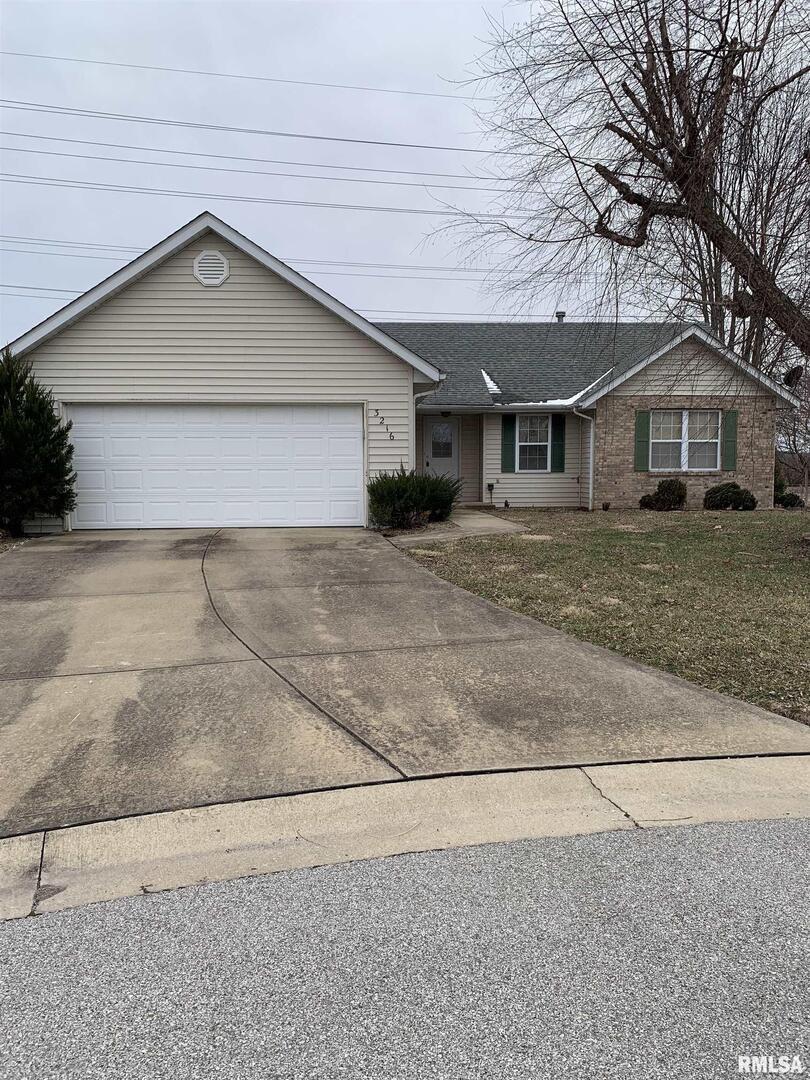 3216 Eastridge Dr., Shiloh, IL 62221