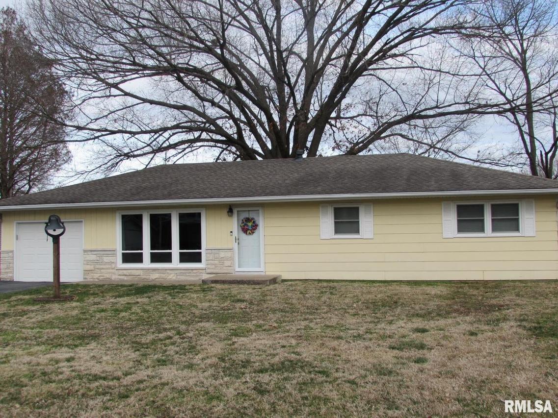 1001 N Norwest Ln., Carbondale, IL 62901