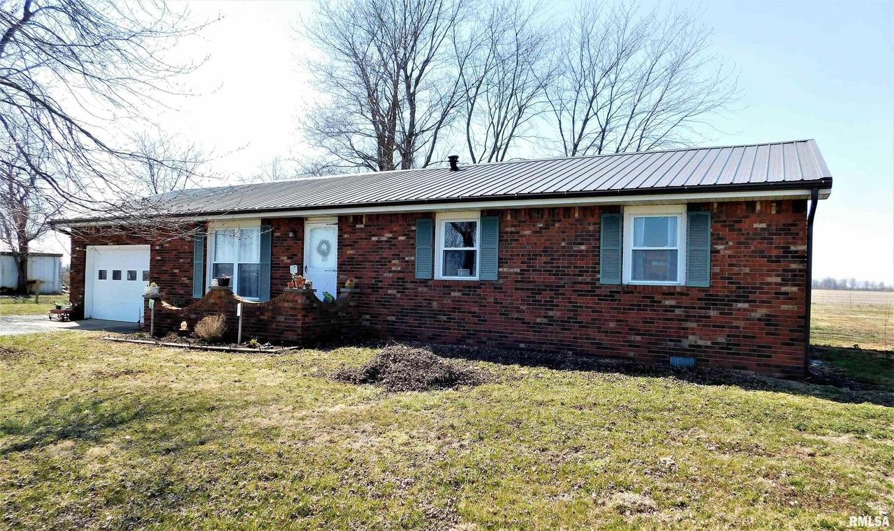 5751 State Route 37 Route, Salem, IL 62881