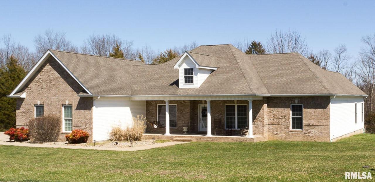 800 Luxor Landing Ln., Goreville, IL 62939