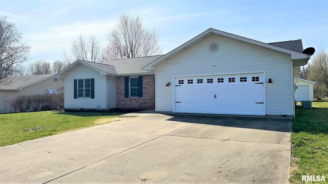 1406 Ryan Ct., West Frankfort, IL 62896