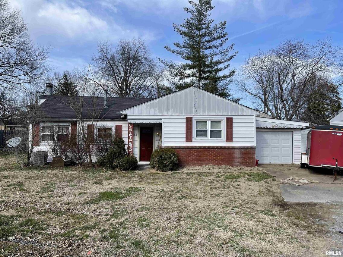 108 E Stockton St., Marion, IL 62959