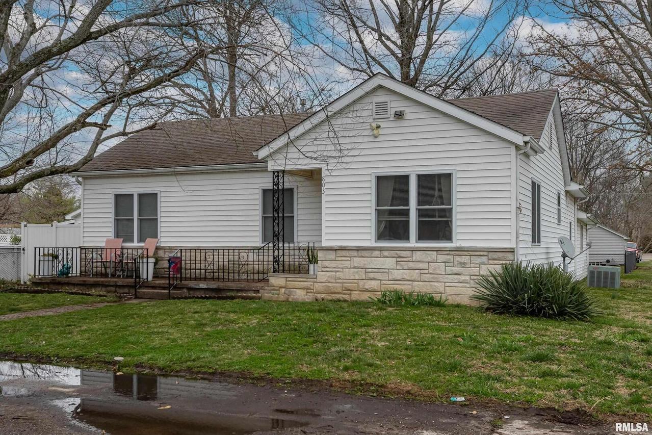 803 S Duncan St., Marion, IL 62959