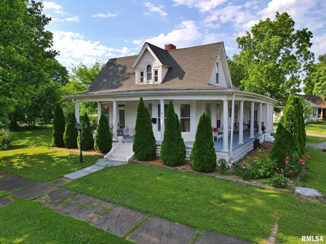 617 E 3rd St., Metropolis, IL 62960