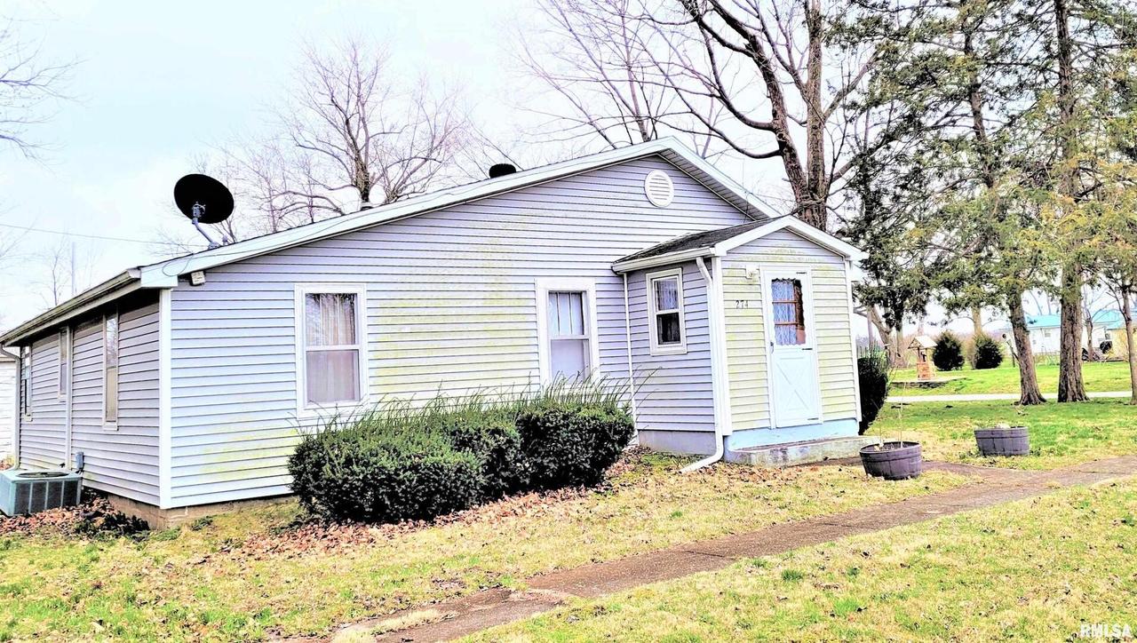274 N Jefferson St., Mason, IL 62443