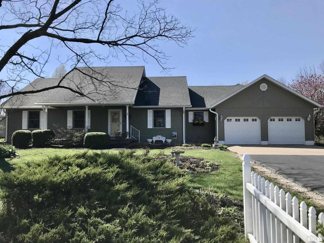 97 Ashwood Ln., Carbondale, IL 62901