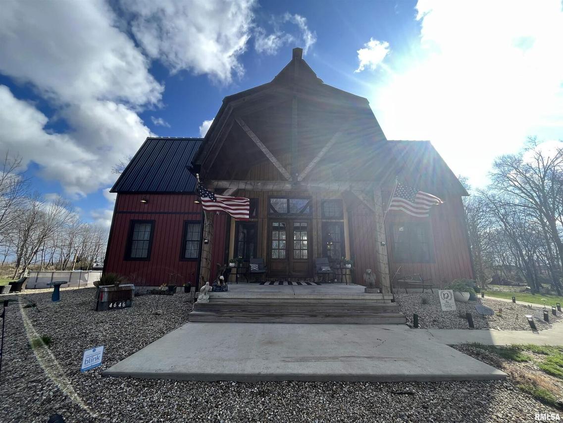 4646 Hotze Rd., Salem, IL 62881