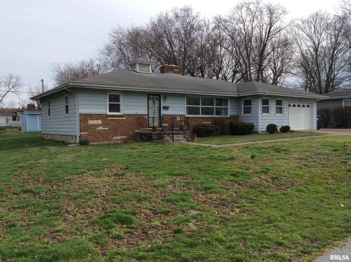 5 Evergreen Dr., Mt Vernon, IL 62864