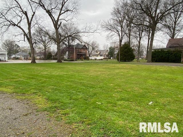 807 N Market St., Marion, IL 62959