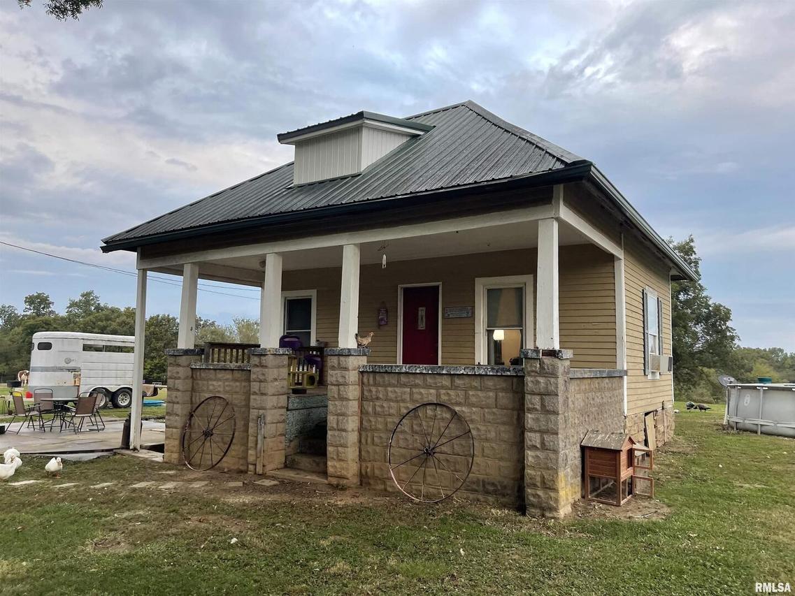 13107 Jochum Ln., Pittsburg, IL 62974