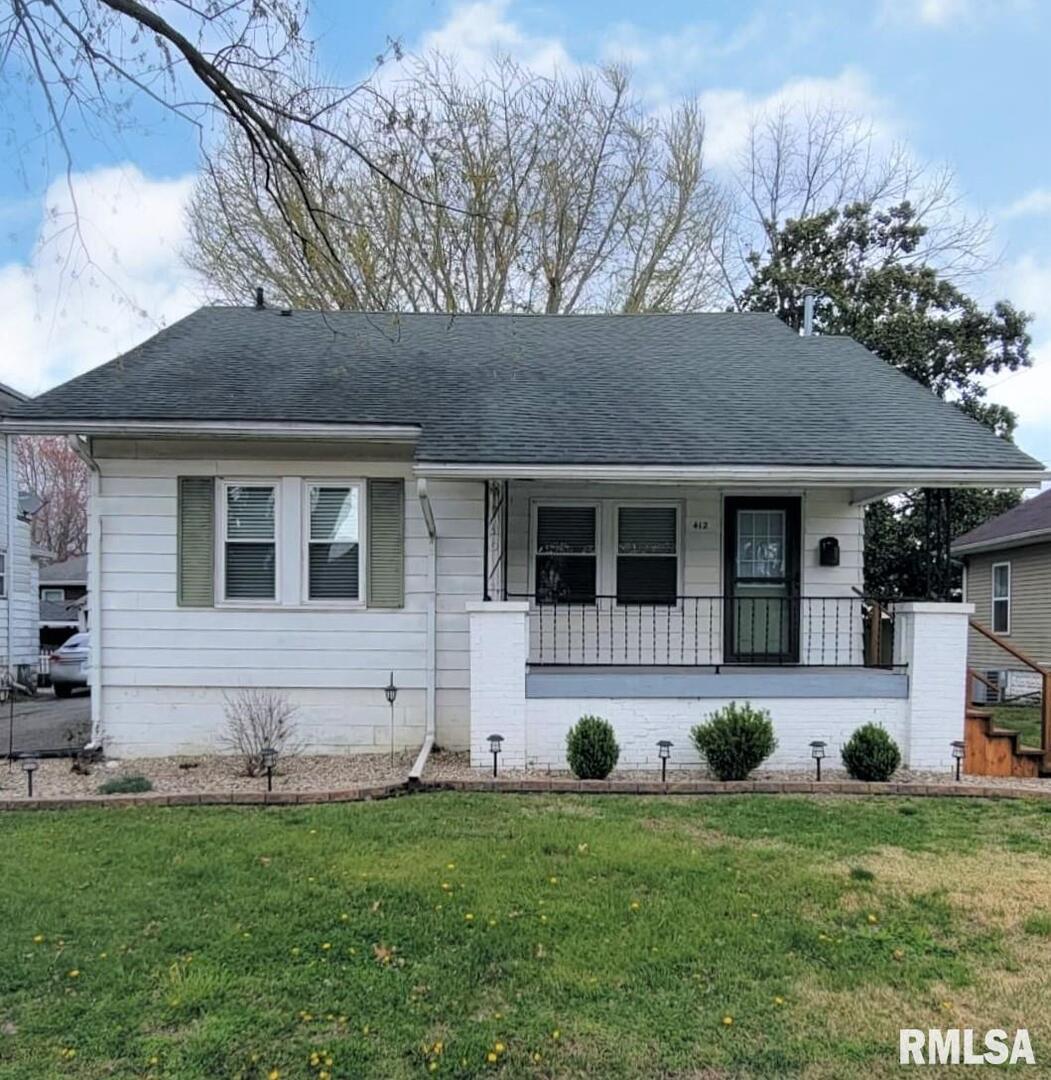 412 N Commercial St., Benton, IL 62812