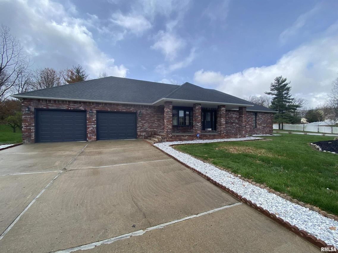 4121 Victoria St., Mt Vernon, IL 62864