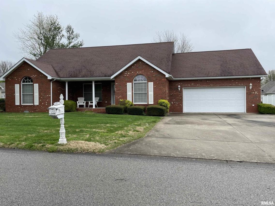 2003 N Dawn Dr., Marion, IL 62959