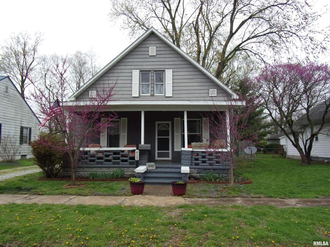 412 E Mitchell St., Salem, IL 62881
