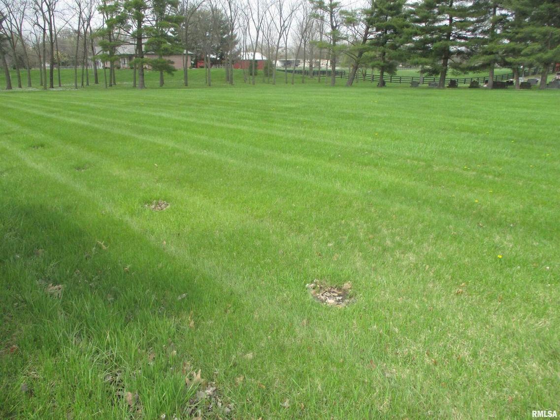 0000 S Main St., Benton, IL