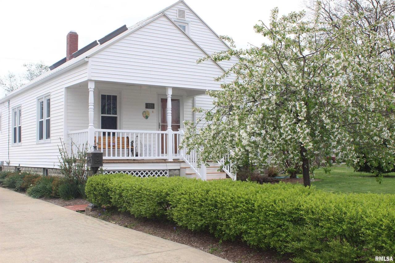 321 N Ohio St., Salem, IL 62881