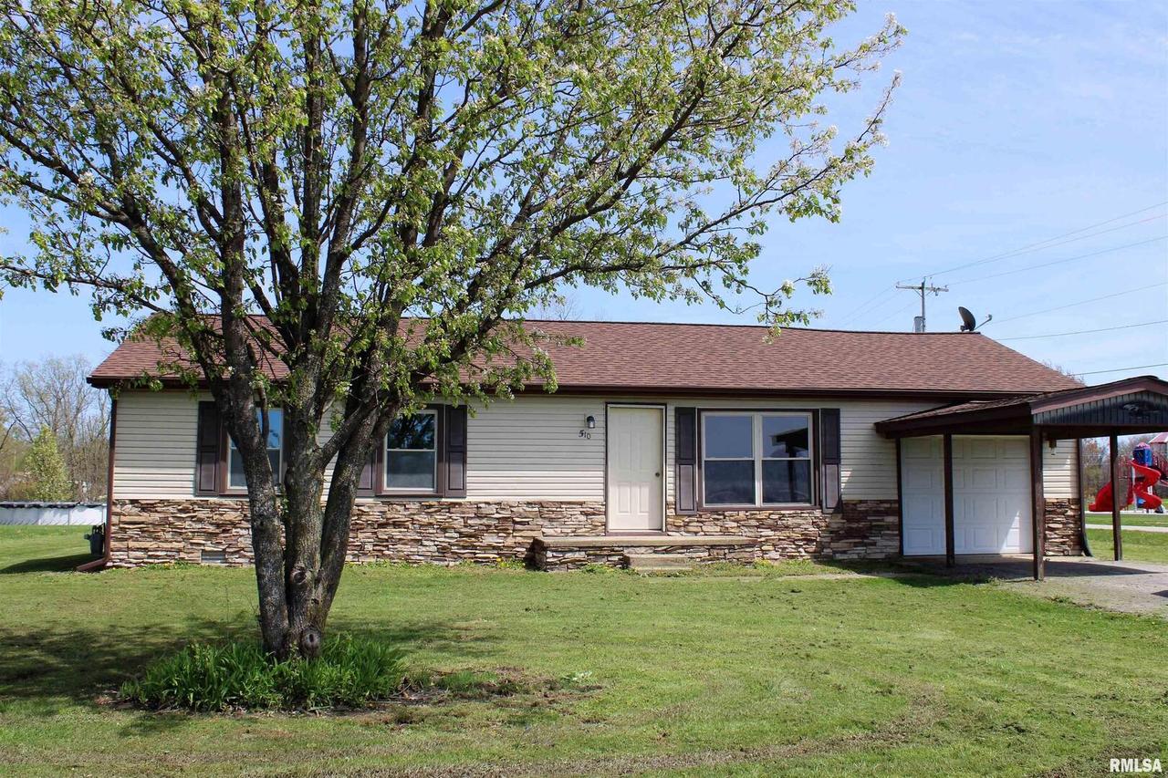 510 Linton St., Odin, IL 62870