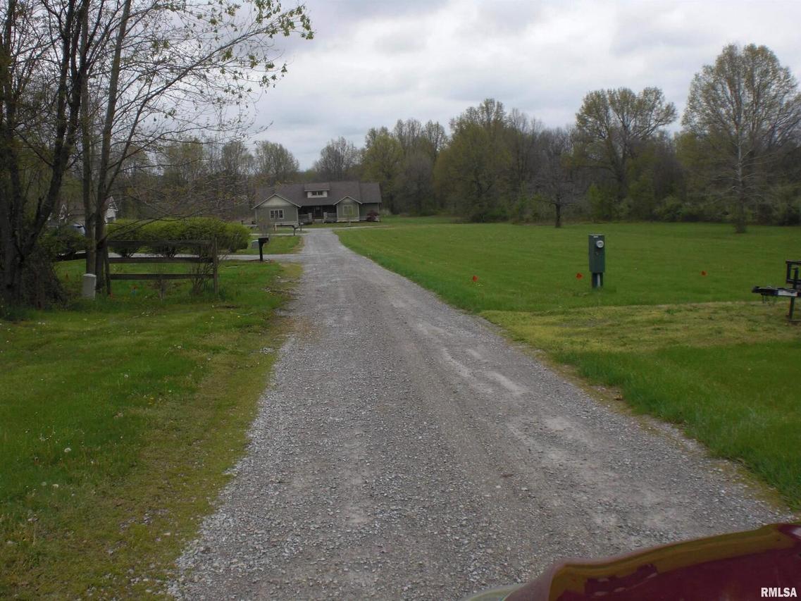 000 Ross Ln., Carbondale, IL 62901