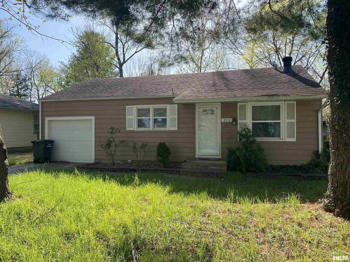 212 S Dixon Ave., Carbondale, IL 62901