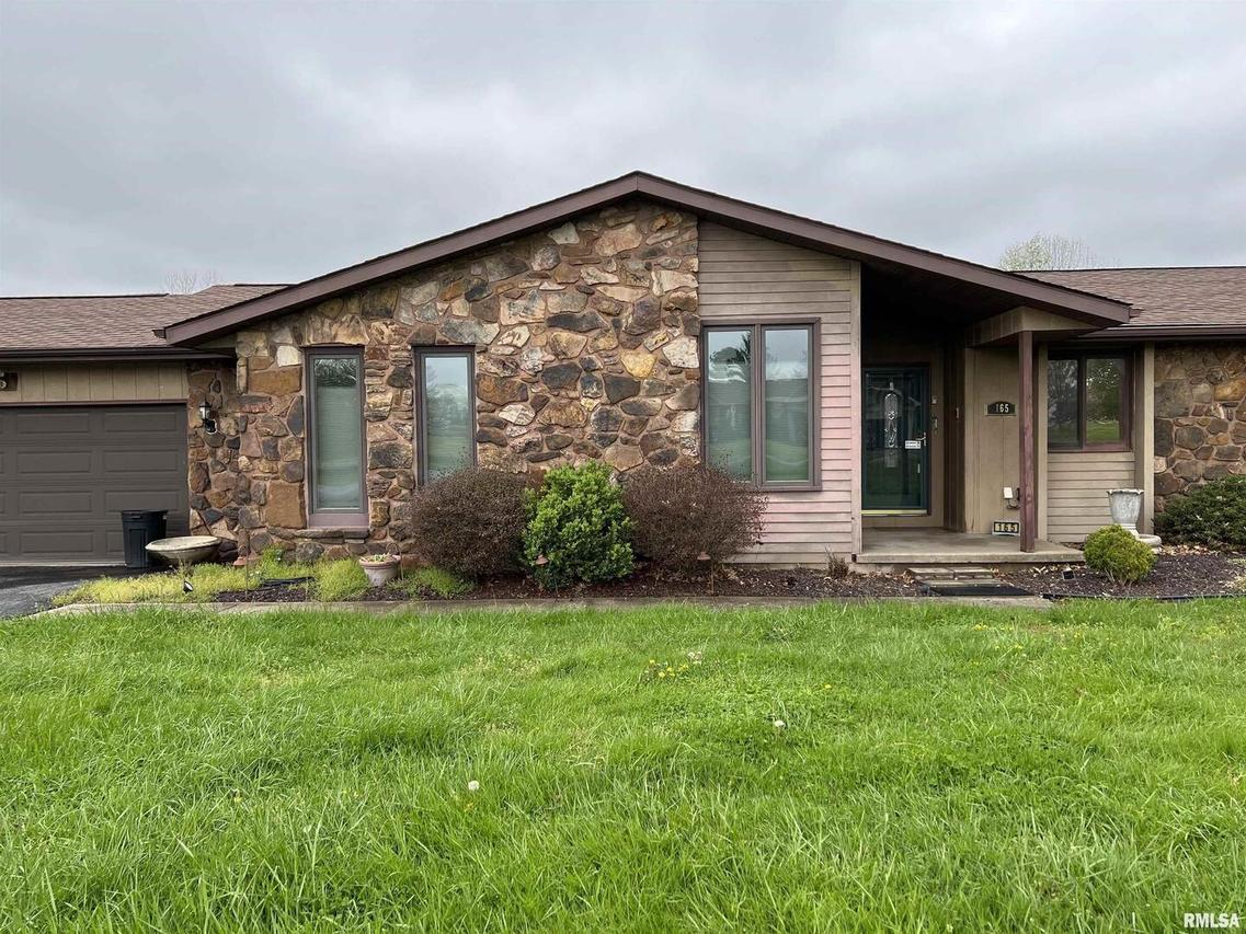 165 Lynwood Ln., Anna, IL 62906