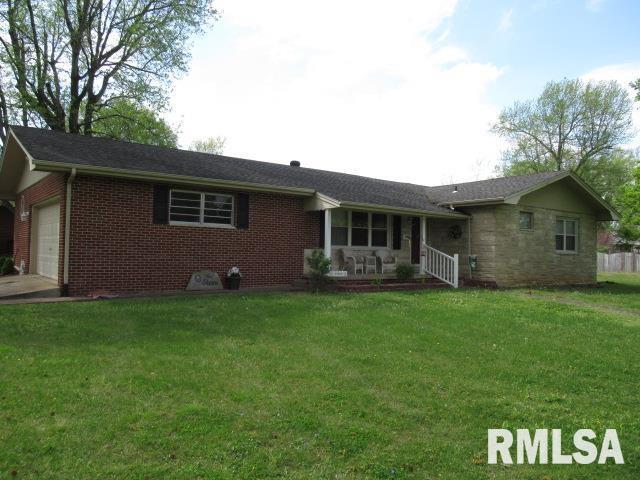 1900 W Warren St., Marion, IL 62959