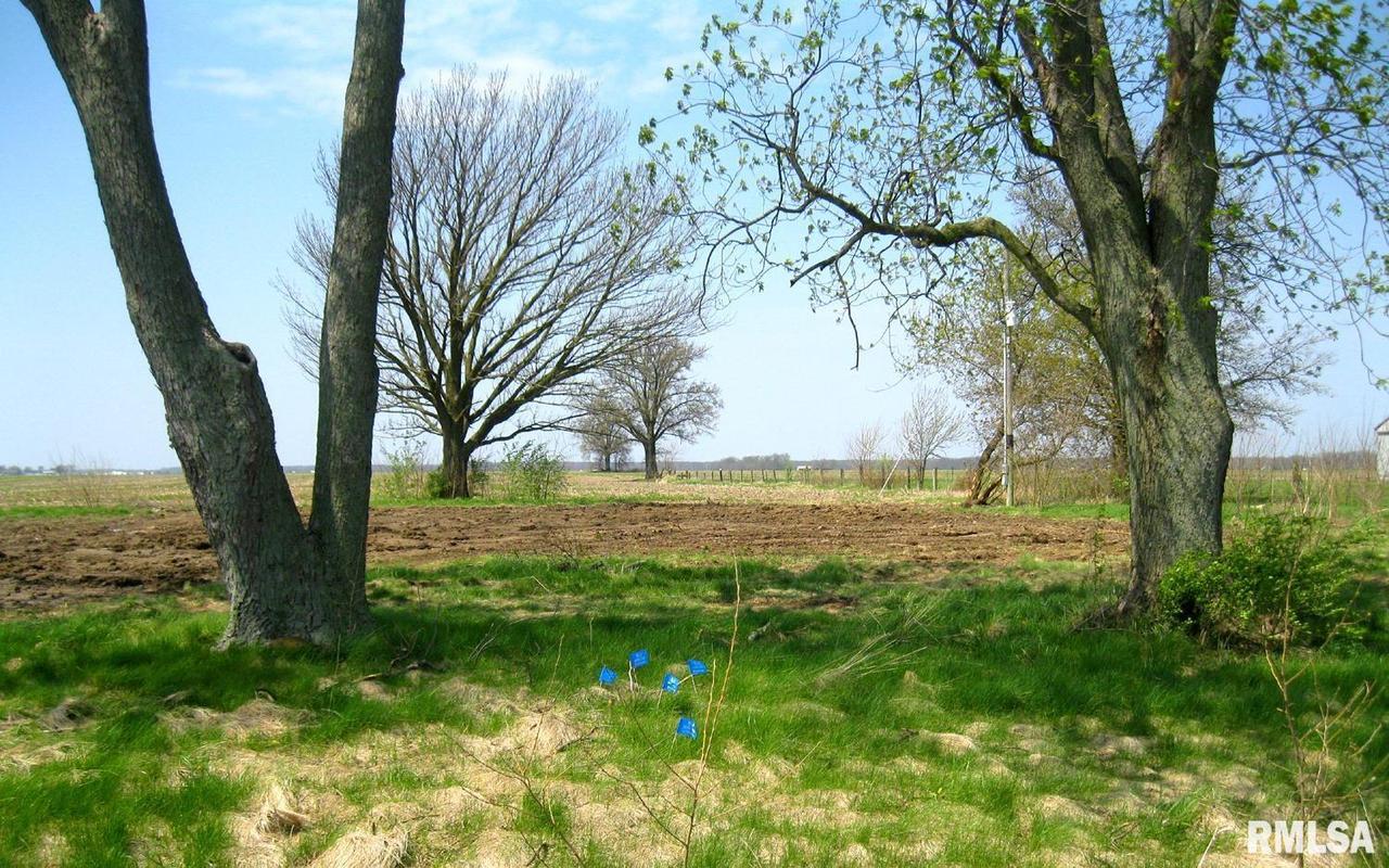 11493 N 2200th St., Dieterich, IL 62424