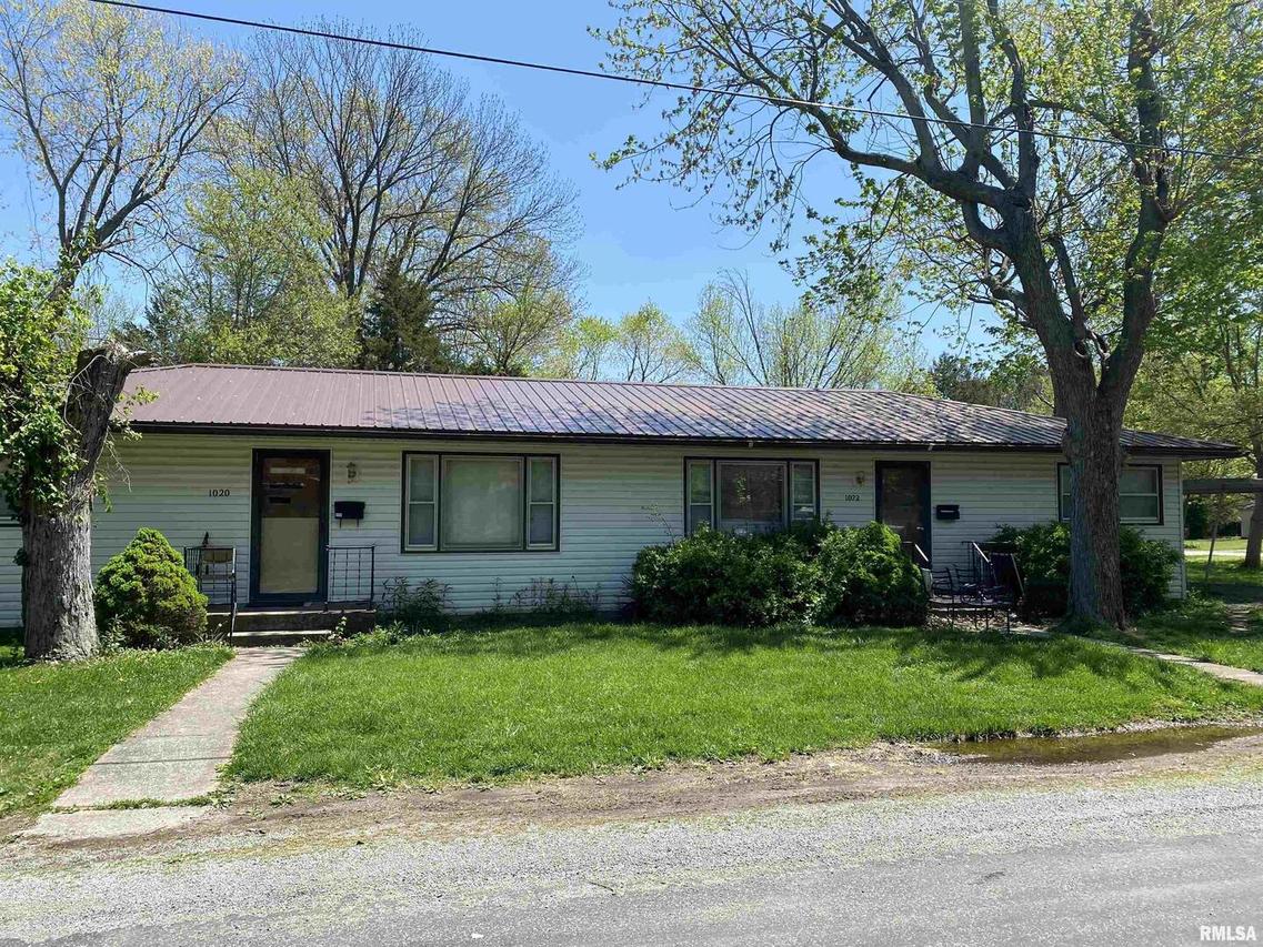 1020 S 22nd St., Murphysboro, IL 62966