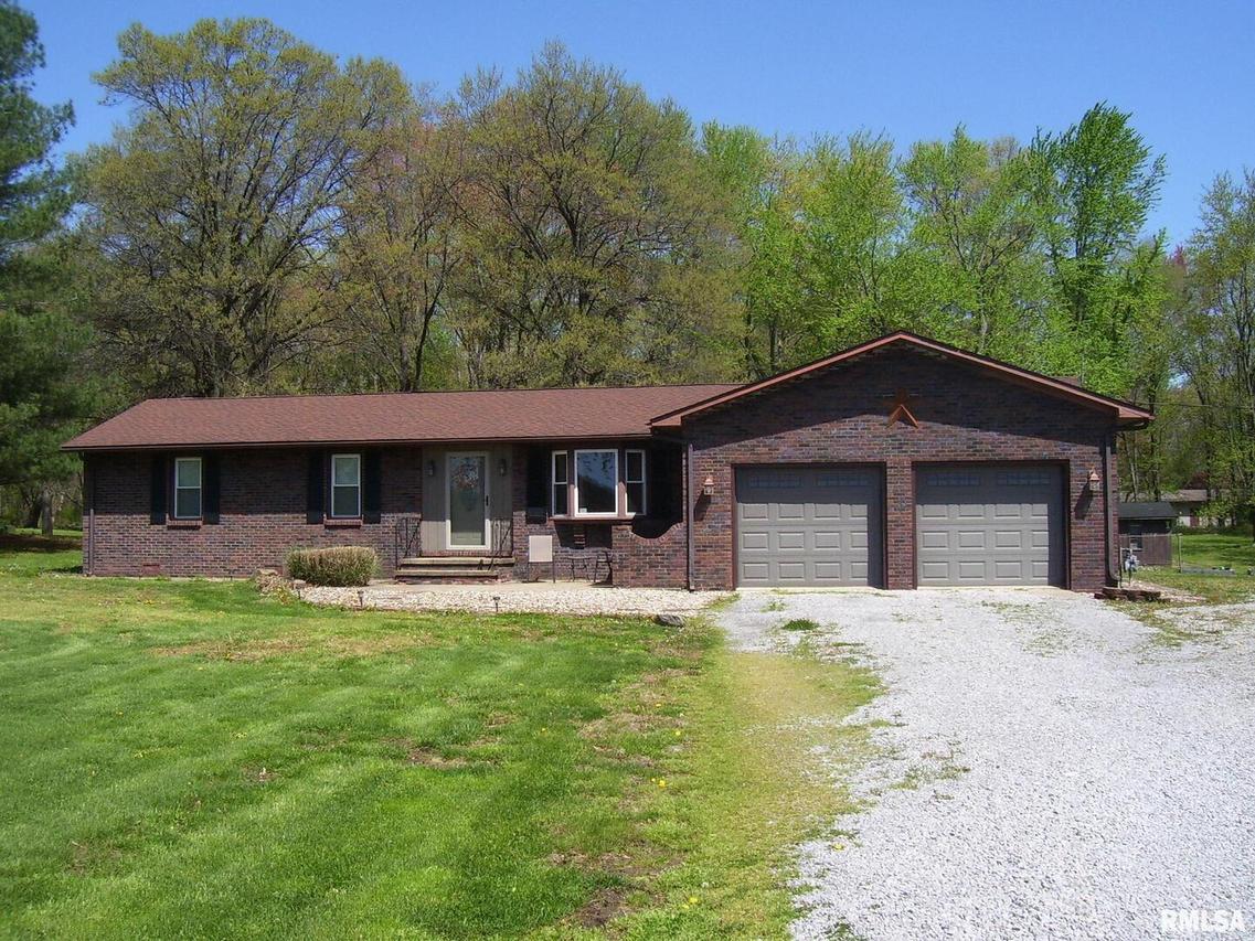 5329 Kell Rd., Kell, IL 62853