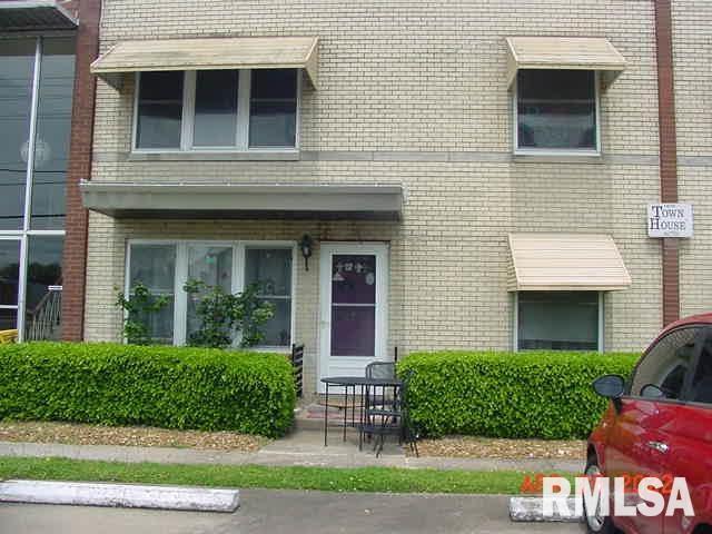 1402 Apt 2 Manning St. #2, Murphysboro, IL 62966