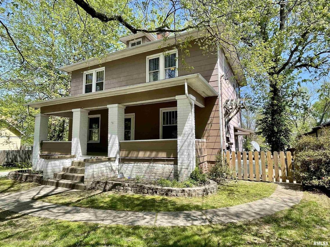 605 N Bridge St., Carbondale, IL 62901