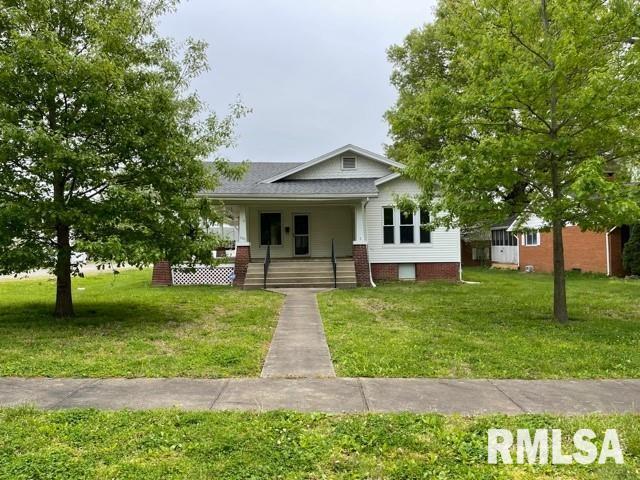 200 S 9th St., Herrin, IL 62948